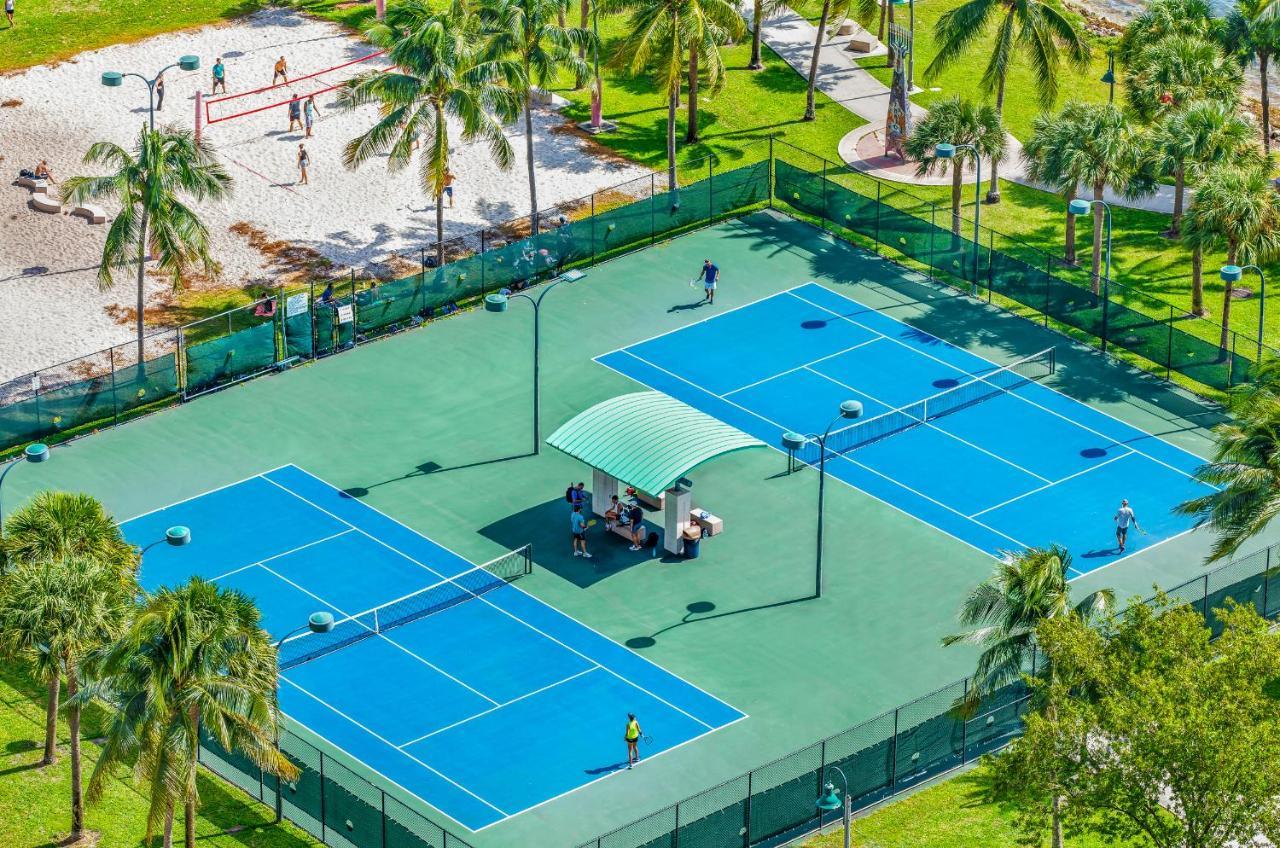Bayview Bliss Biscayne Apartment ดอรอล ภายนอก รูปภาพ