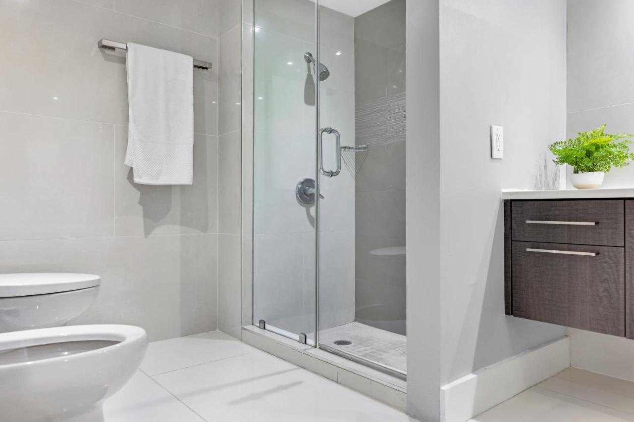 Bayview Bliss Biscayne Apartment ดอรอล ภายนอก รูปภาพ
