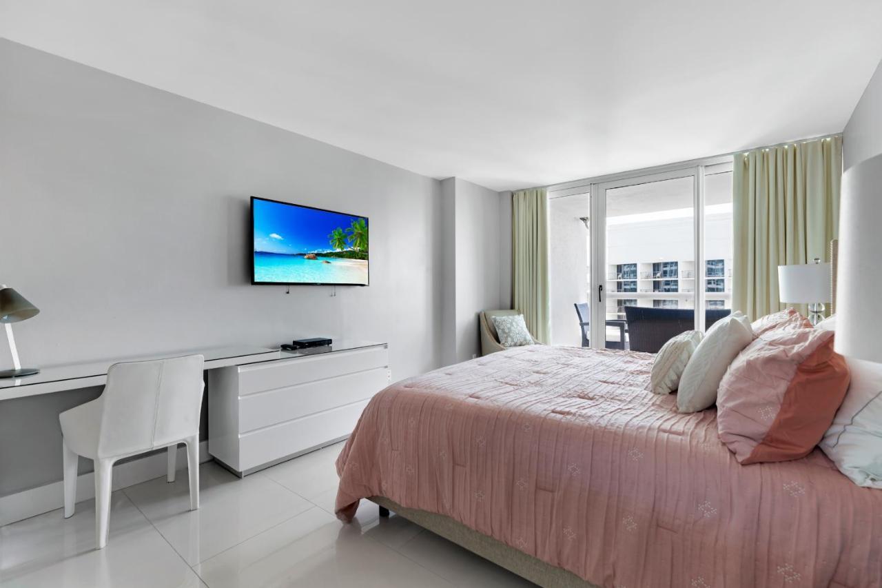 Bayview Bliss Biscayne Apartment ดอรอล ภายนอก รูปภาพ