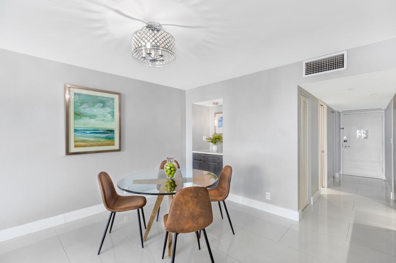 Bayview Bliss Biscayne Apartment ดอรอล ภายนอก รูปภาพ