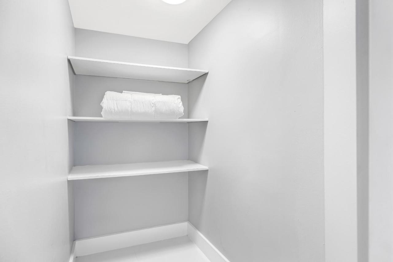 Bayview Bliss Biscayne Apartment ดอรอล ภายนอก รูปภาพ